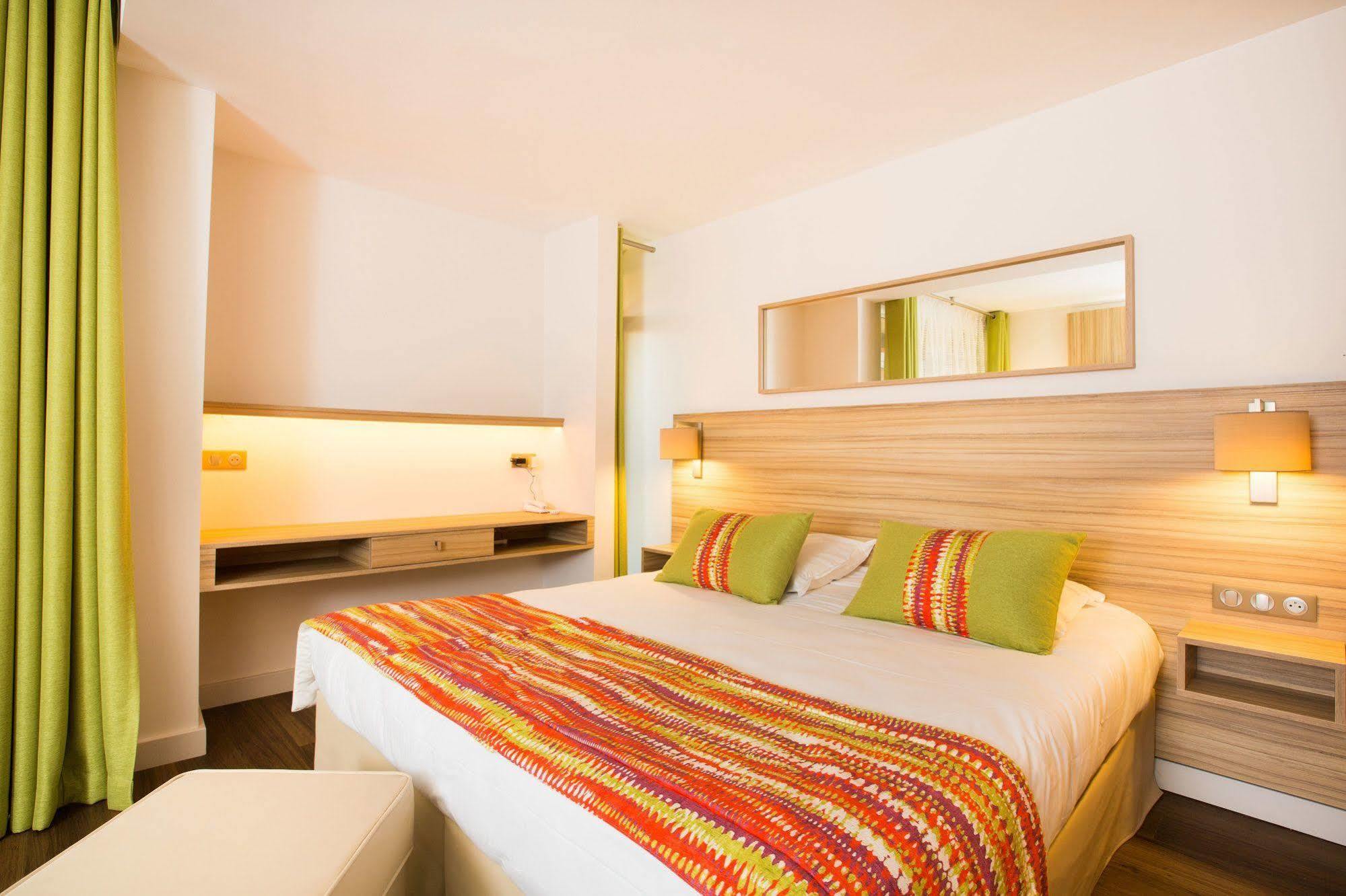 Hotel Vacances Bleues Delcloy Saint-Jean-Cap-Ferrat Ngoại thất bức ảnh